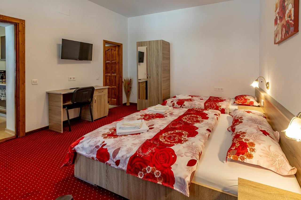 Casa Steluta Aparthotel ซิวิโชอารา ภายนอก รูปภาพ