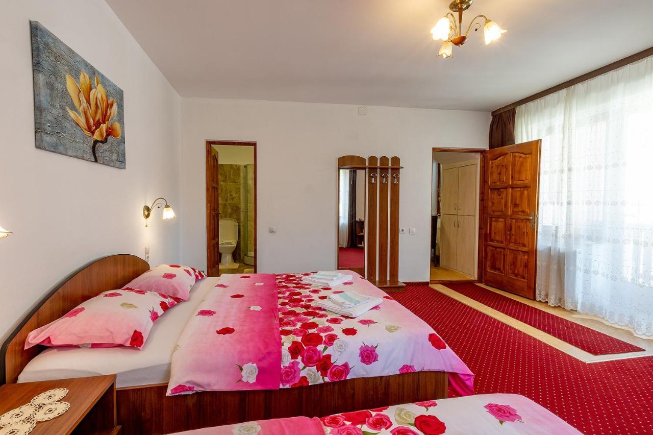 Casa Steluta Aparthotel ซิวิโชอารา ภายนอก รูปภาพ