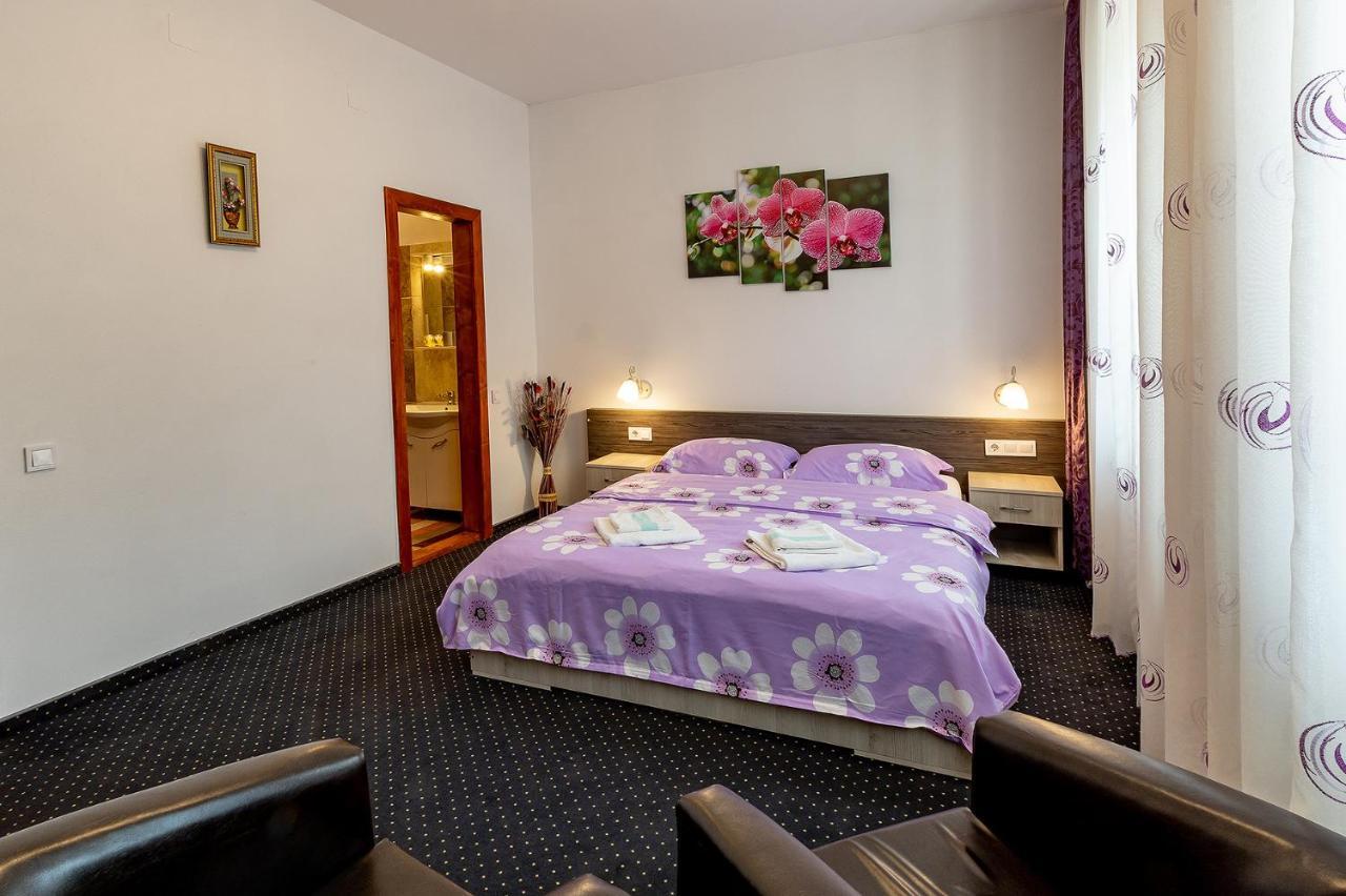 Casa Steluta Aparthotel ซิวิโชอารา ภายนอก รูปภาพ