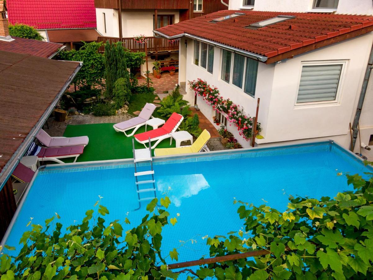 Casa Steluta Aparthotel ซิวิโชอารา ภายนอก รูปภาพ